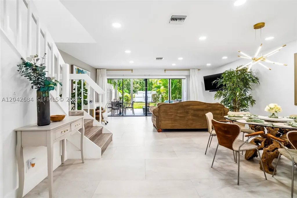 1301 SW 10th Avenue Delray Beach FL 33444