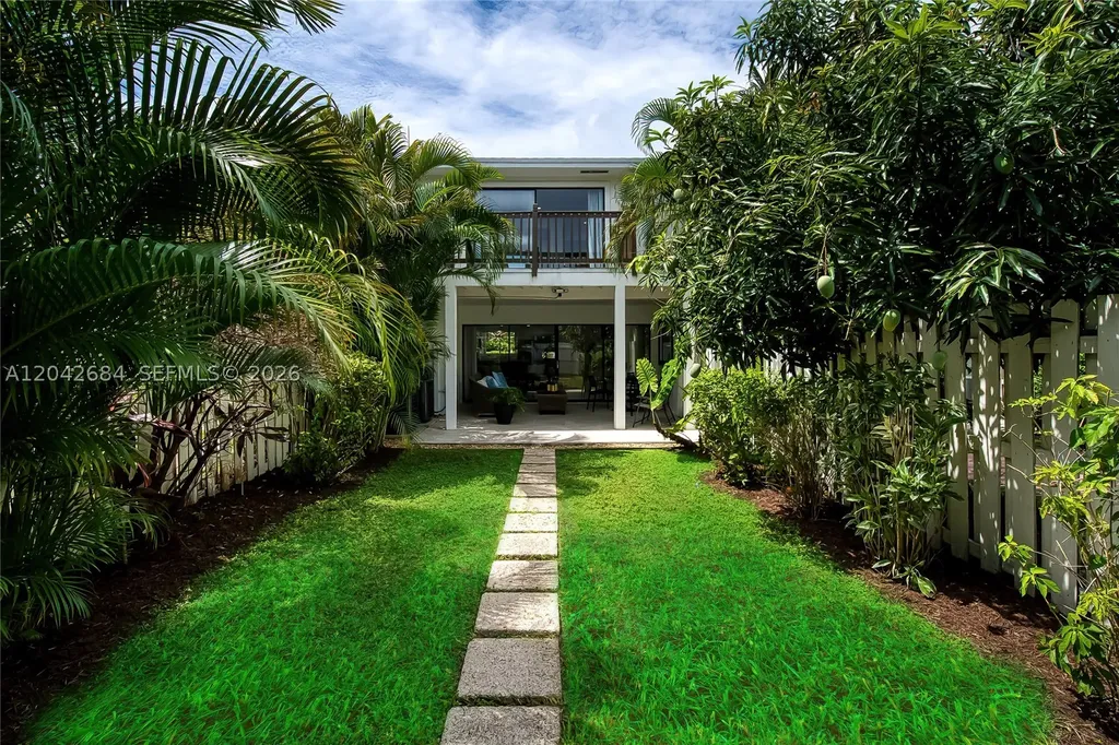 1301 SW 10th Avenue Delray Beach FL 33444