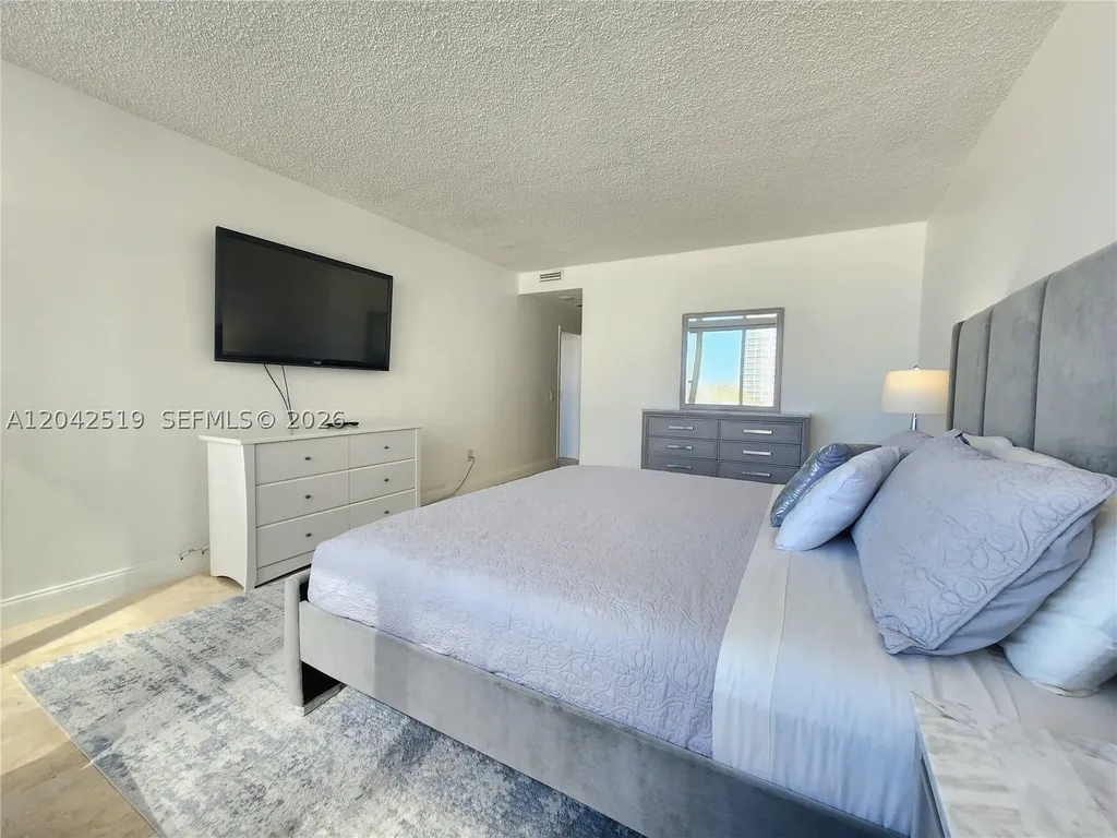3505 S Ocean Drive Hollywood FL 33019