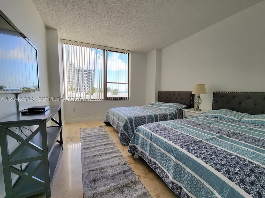 3505 S Ocean Drive Hollywood FL 33019
