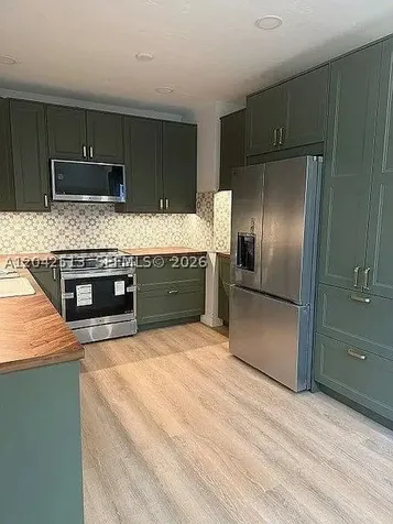 3053 SW 21st Street Miami FL 33145