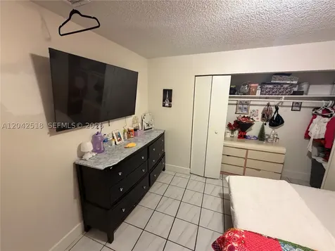 1717 NW 16th Street Miami FL 33125