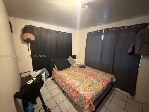 1717 NW 16th Street Miami FL 33125