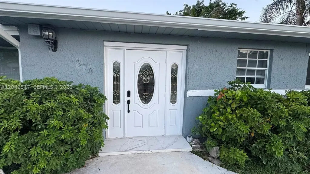 Miami FL 33167