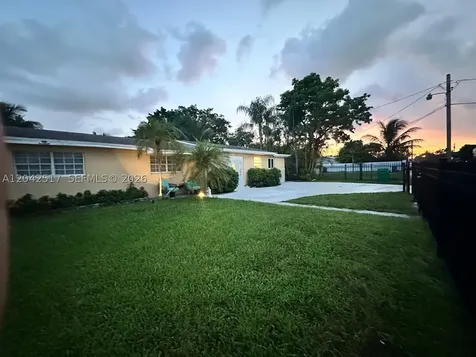Miami FL 33167