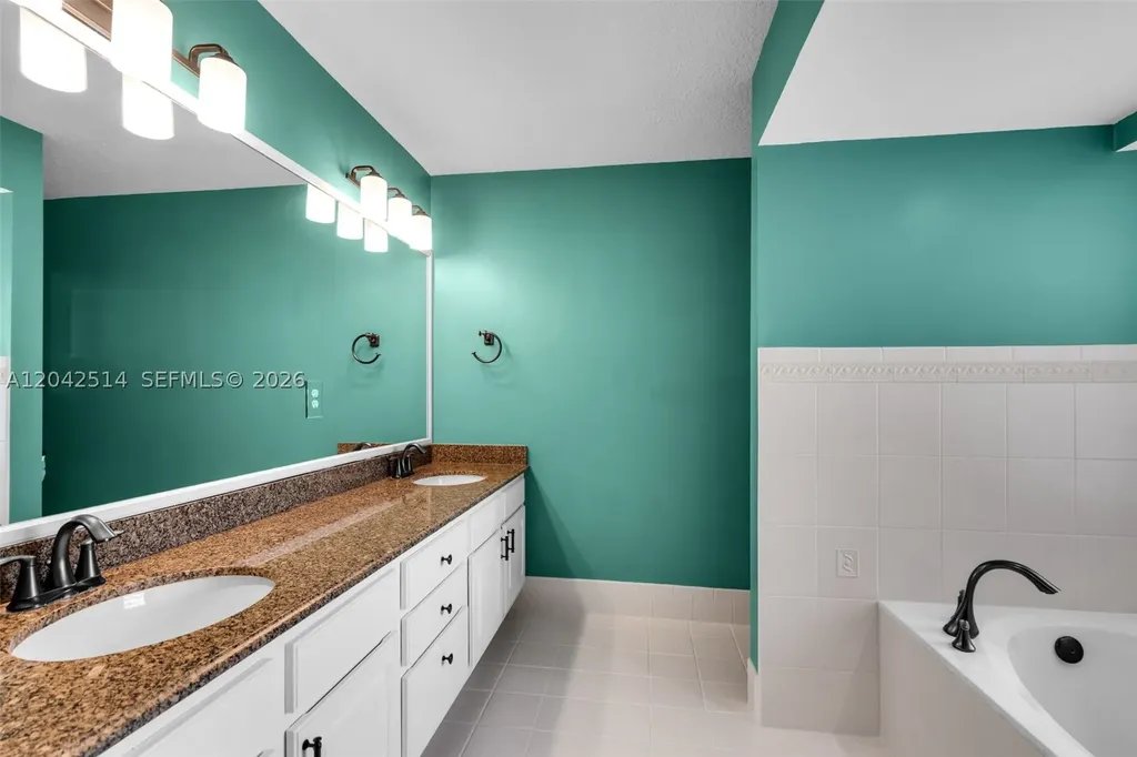 5703 Lago Del Sol Drive Lake Worth FL 33449