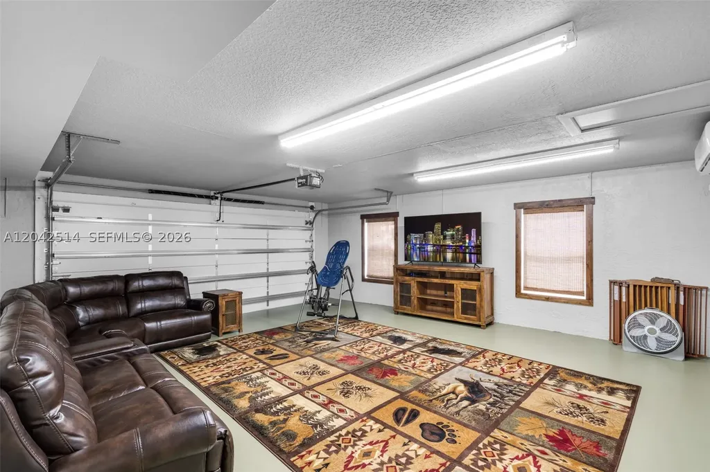 5703 Lago Del Sol Drive Lake Worth FL 33449