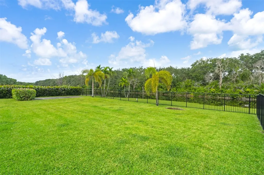 5703 Lago Del Sol Drive Lake Worth FL 33449