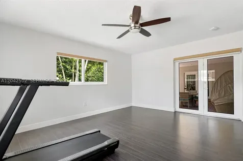 1900 NE 210th Street Miami FL 33179