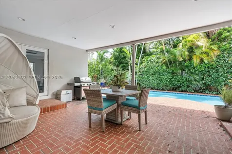 1900 NE 210th Street Miami FL 33179