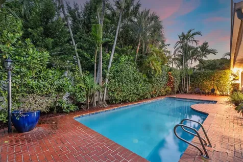 1900 NE 210th Street Miami FL 33179