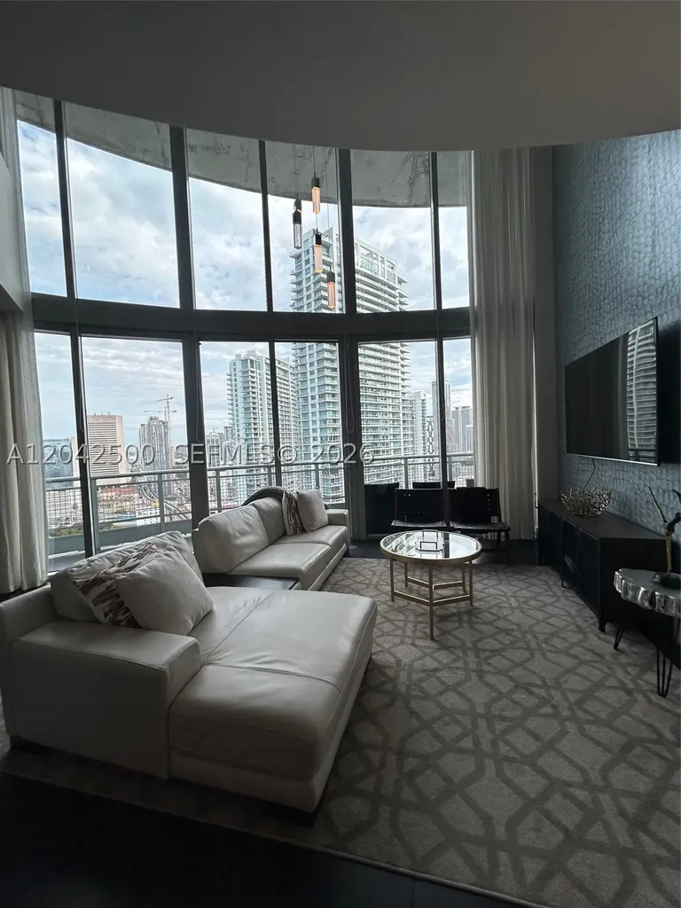 690 SW 1st Court Miami FL 33130