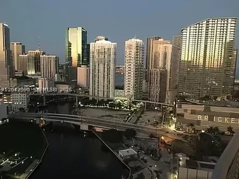 690 SW 1st Court Miami FL 33130
