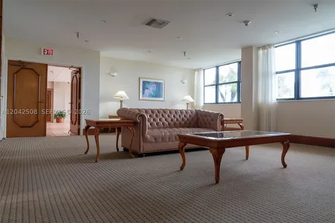 5757 Collins Avenue Miami Beach FL 33140