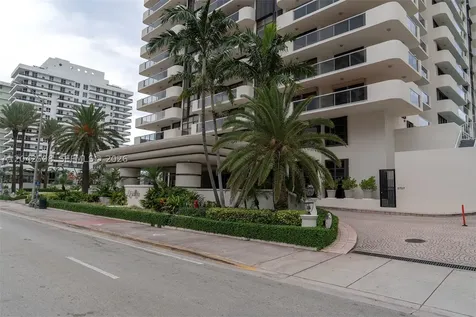 5757 Collins Avenue Miami Beach FL 33140