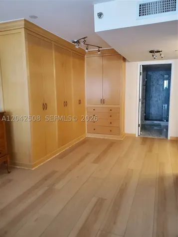 5757 Collins Avenue Miami Beach FL 33140