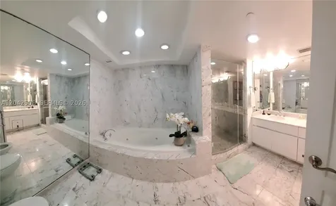 5757 Collins Avenue Miami Beach FL 33140
