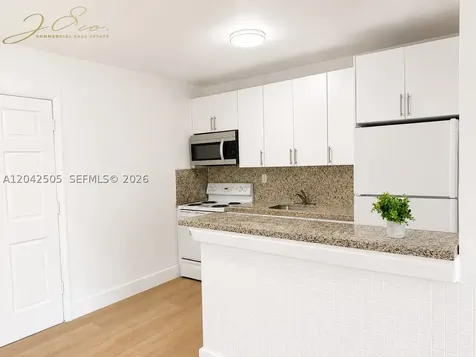 1021 NW 5th Street Miami FL 33128