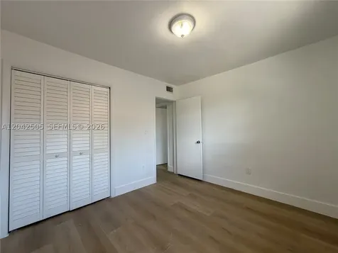 1021 NW 5th Street Miami FL 33128