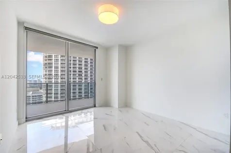 488 NE 18th Street Miami FL 33132