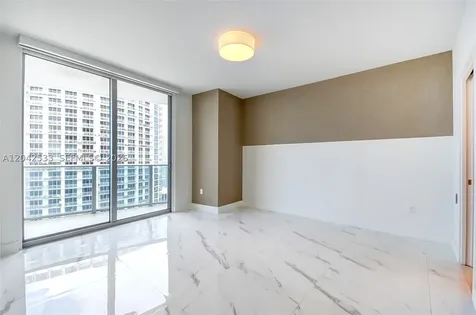 488 NE 18th Street Miami FL 33132