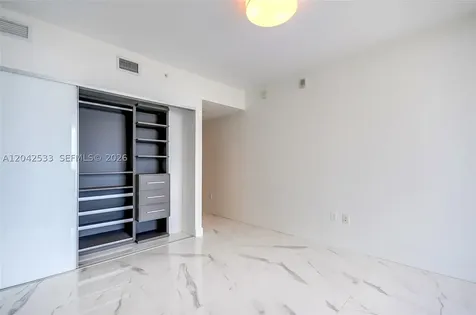 488 NE 18th Street Miami FL 33132