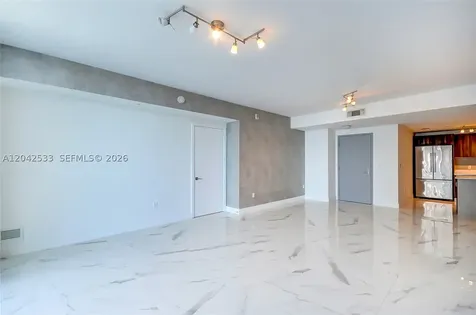 488 NE 18th Street Miami FL 33132