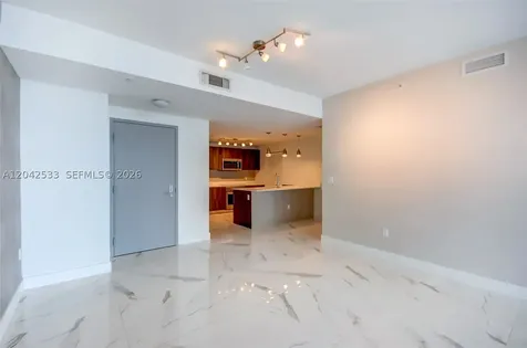 488 NE 18th Street Miami FL 33132