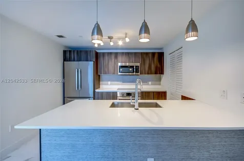 488 NE 18th Street Miami FL 33132