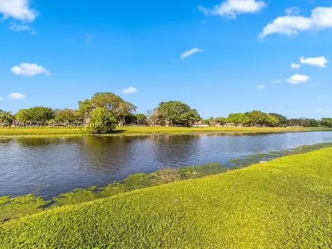 4351 Leicester Court West Palm Beach FL 33409