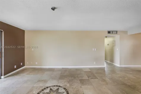 321 SE 3rd Street Dania Beach FL 33004
