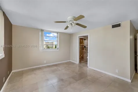 321 SE 3rd Street Dania Beach FL 33004