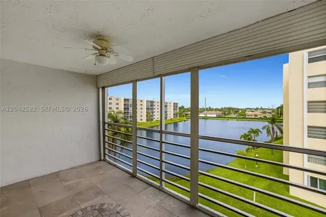 321 SE 3rd Street Dania Beach FL 33004
