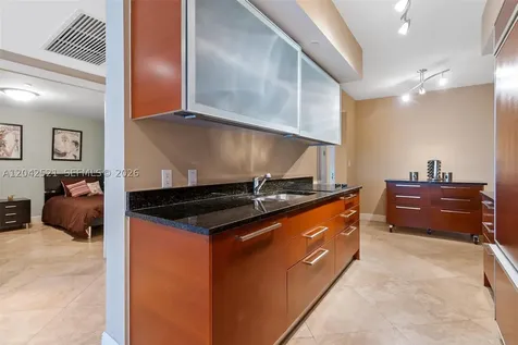 1800 S Ocean Drive Hallandale Beach FL 33009