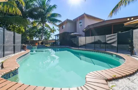 3135 SW 80th Avenue Miami FL 33155