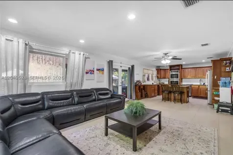 3135 SW 80th Avenue Miami FL 33155