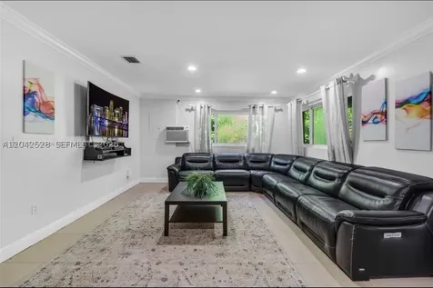 3135 SW 80th Avenue Miami FL 33155