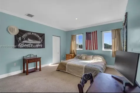 3135 SW 80th Avenue Miami FL 33155