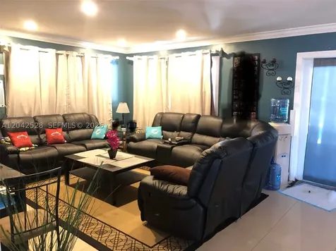 3135 SW 80th Avenue Miami FL 33155