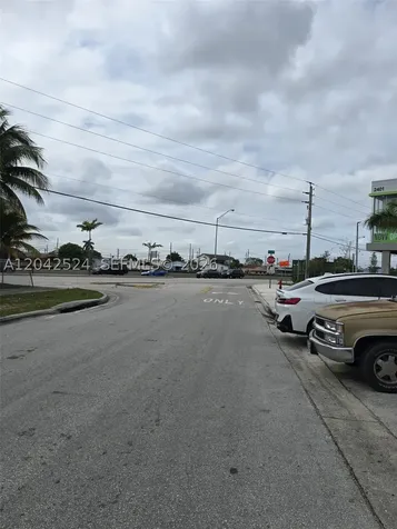 1265 W 24th Street Hialeah FL 33010