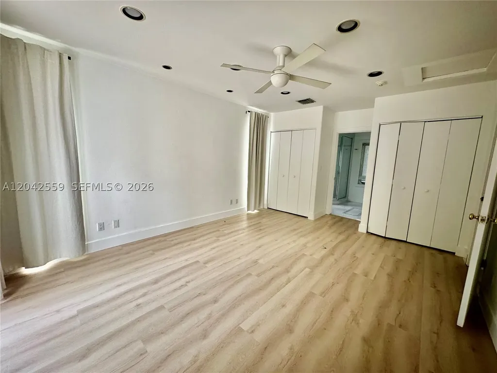 22 SE 11th Street Fort Lauderdale FL 33316