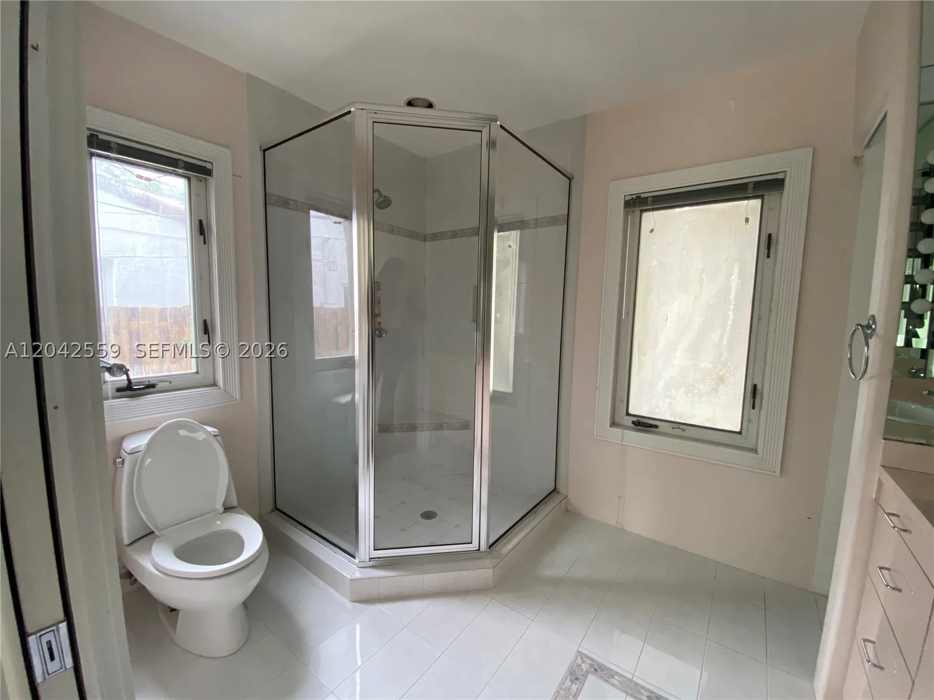22 SE 11th Street Fort Lauderdale FL 33316