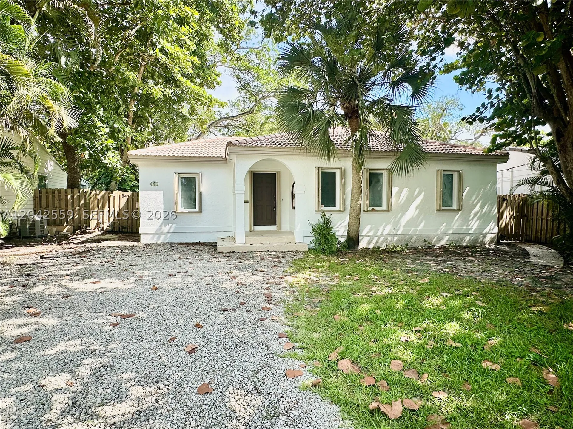 22 SE 11th Street Fort Lauderdale FL 33316