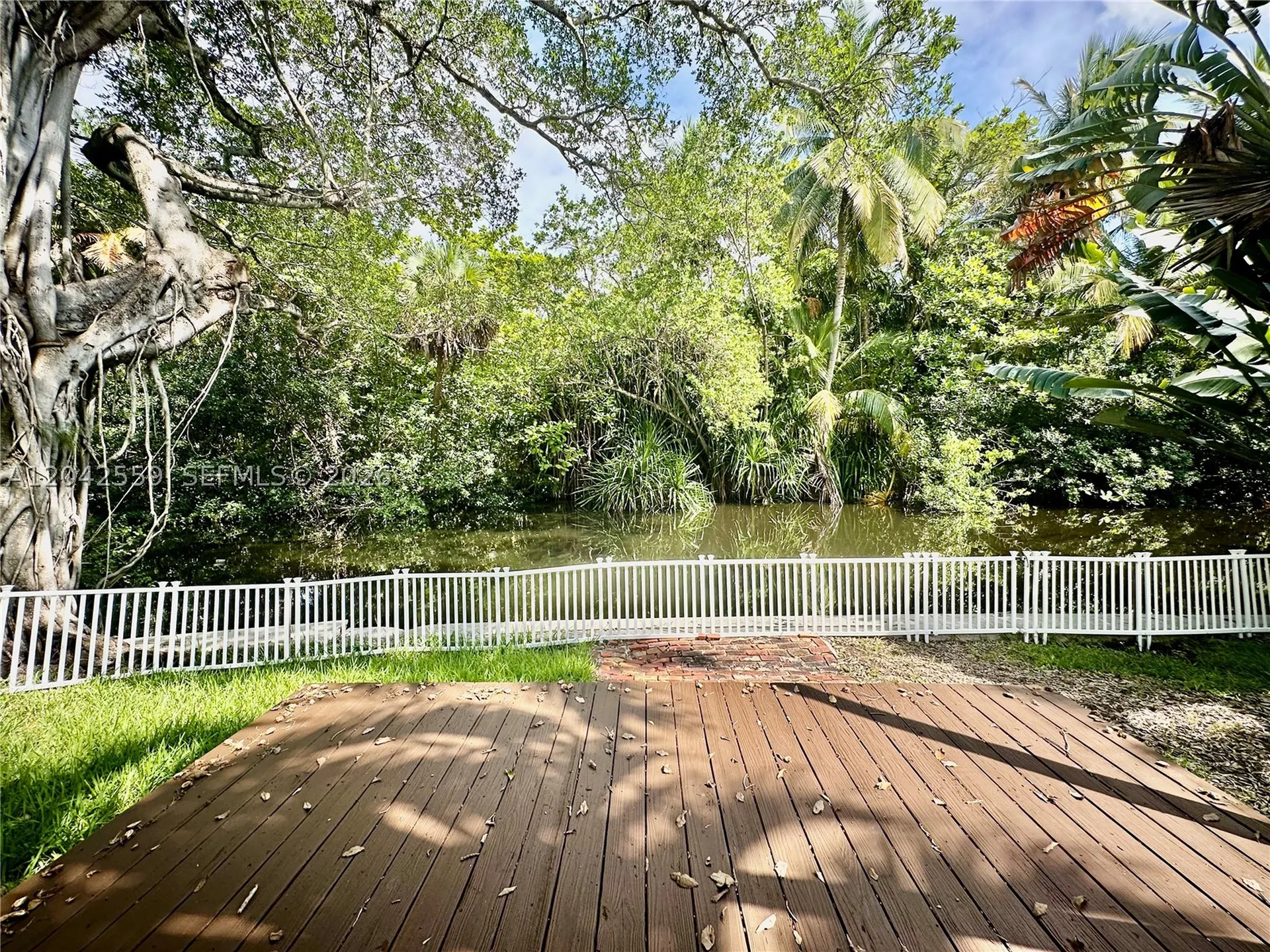 22 SE 11th Street Fort Lauderdale FL 33316