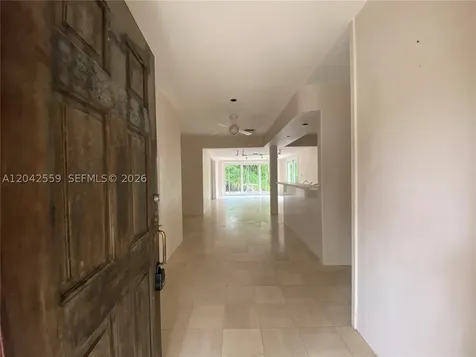 22 SE 11th Street Fort Lauderdale FL 33316