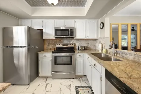 1001 Pine Isle Lane Naples FL 34112