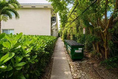 35 Edgewater Drive Coral Gables FL 33133