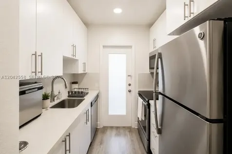 35 Edgewater Drive Coral Gables FL 33133
