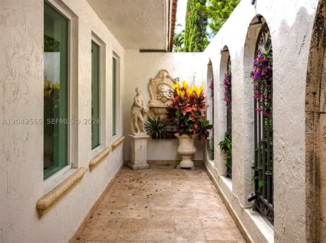4409 Monserrate Street Coral Gables FL 33146