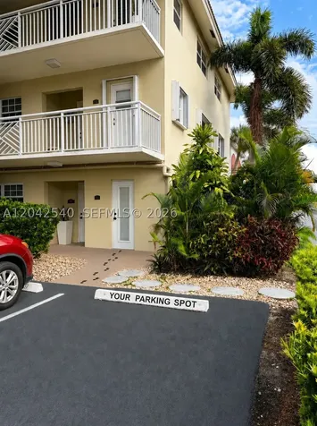 1951 NE 39th Street Lighthouse Point FL 33064